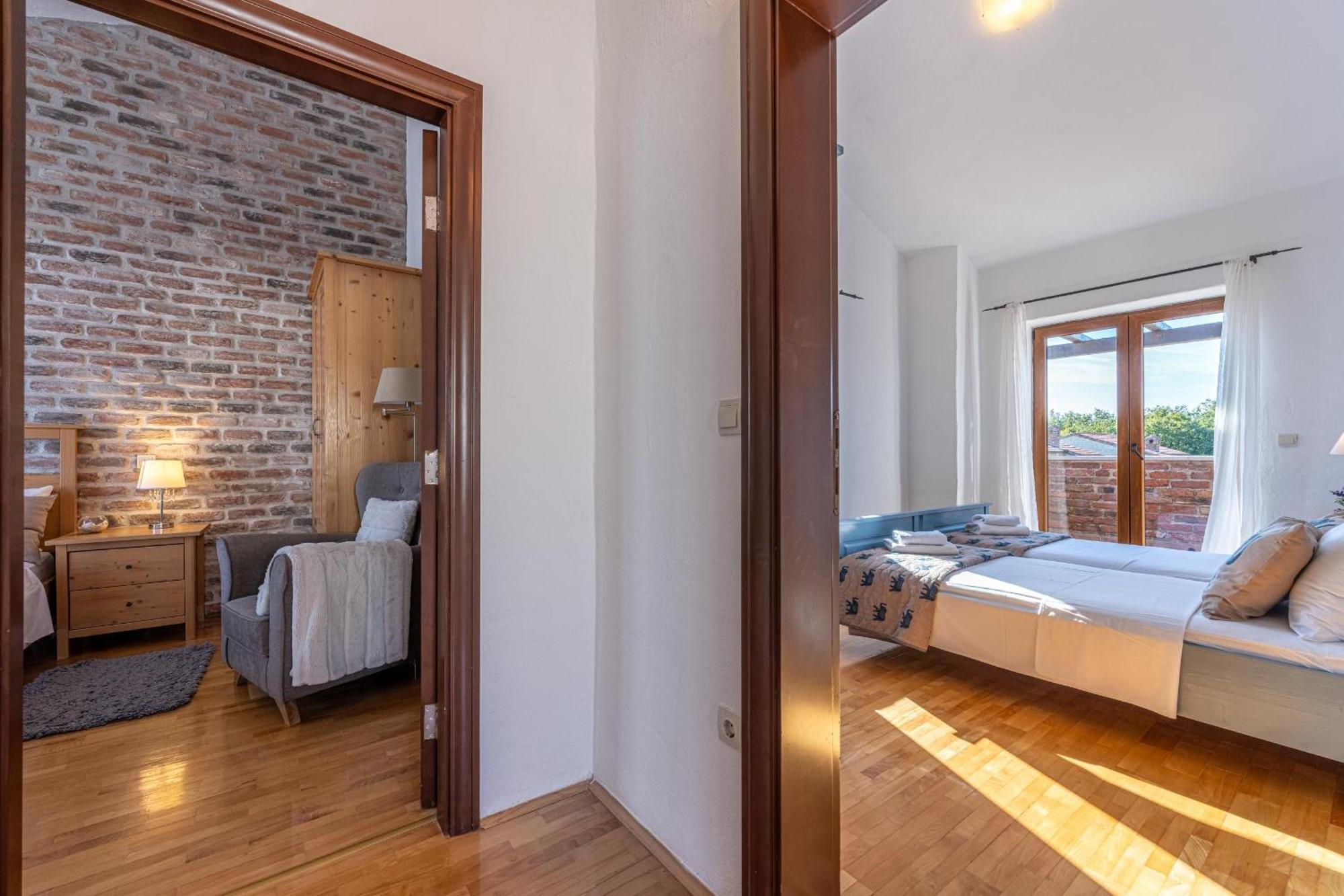 Villa Paradis 6 Jursici Экстерьер фото