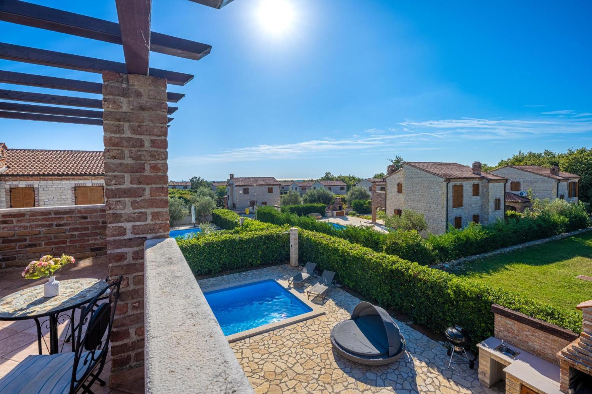 Villa Paradis 6 Jursici Экстерьер фото