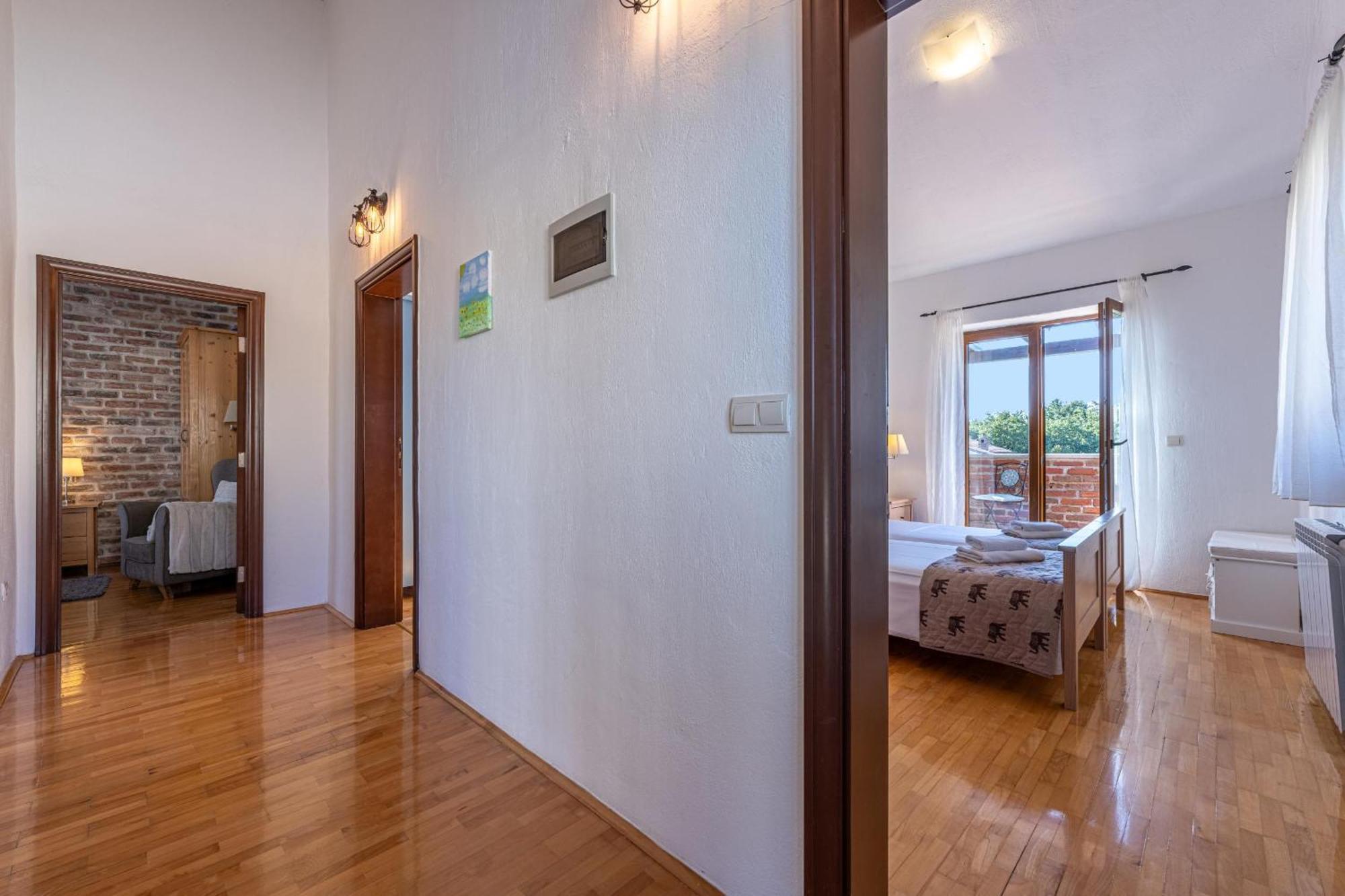 Villa Paradis 6 Jursici Экстерьер фото