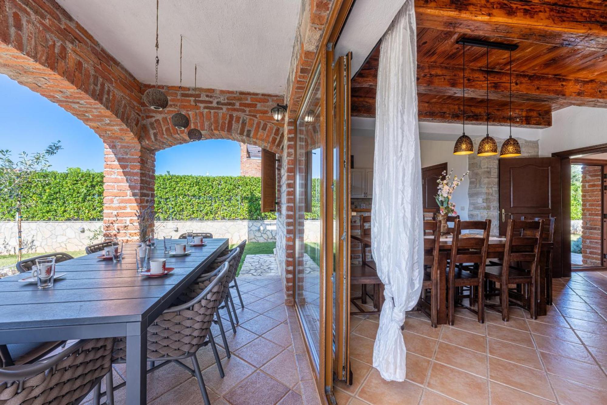 Villa Paradis 6 Jursici Экстерьер фото
