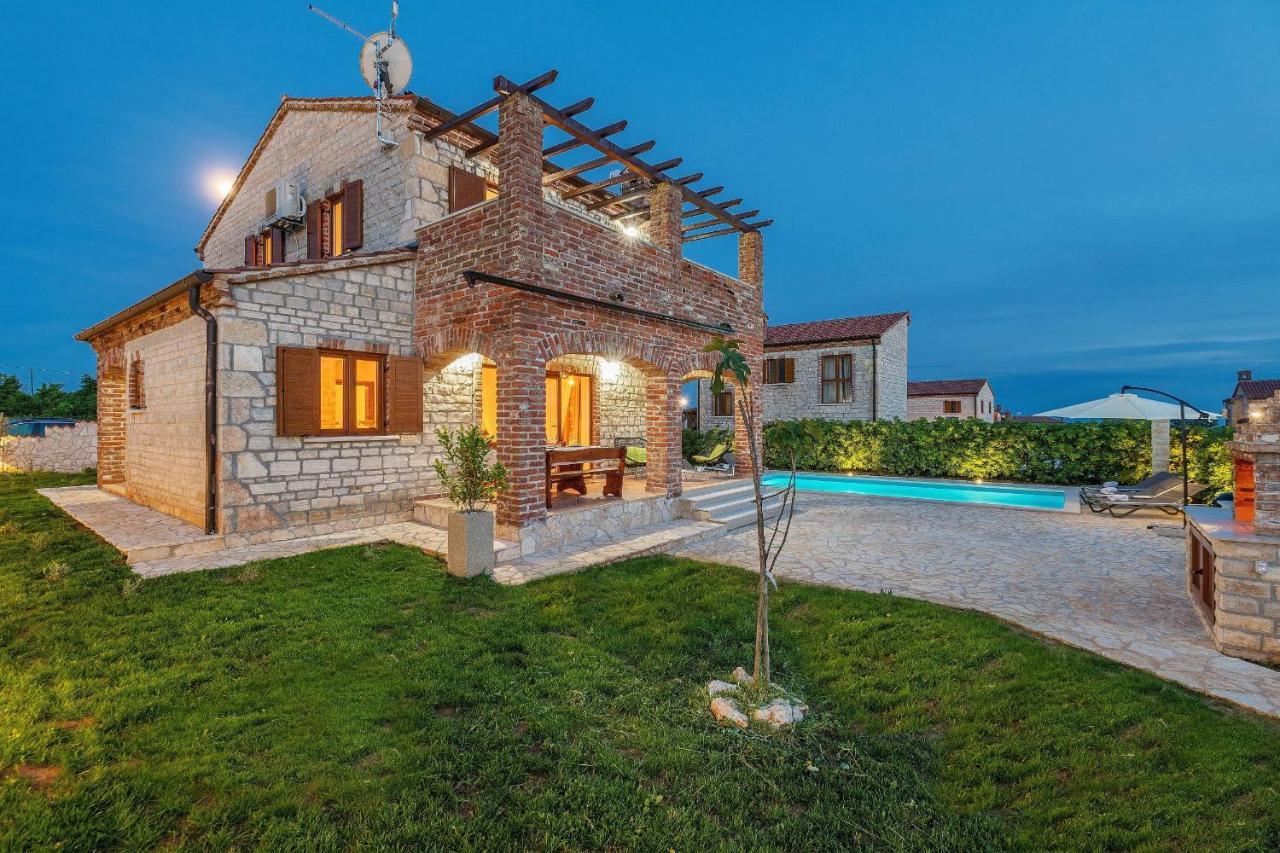 Villa Paradis 6 Jursici Экстерьер фото