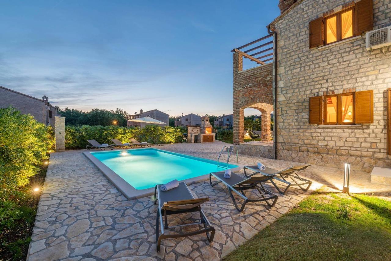 Villa Paradis 6 Jursici Экстерьер фото