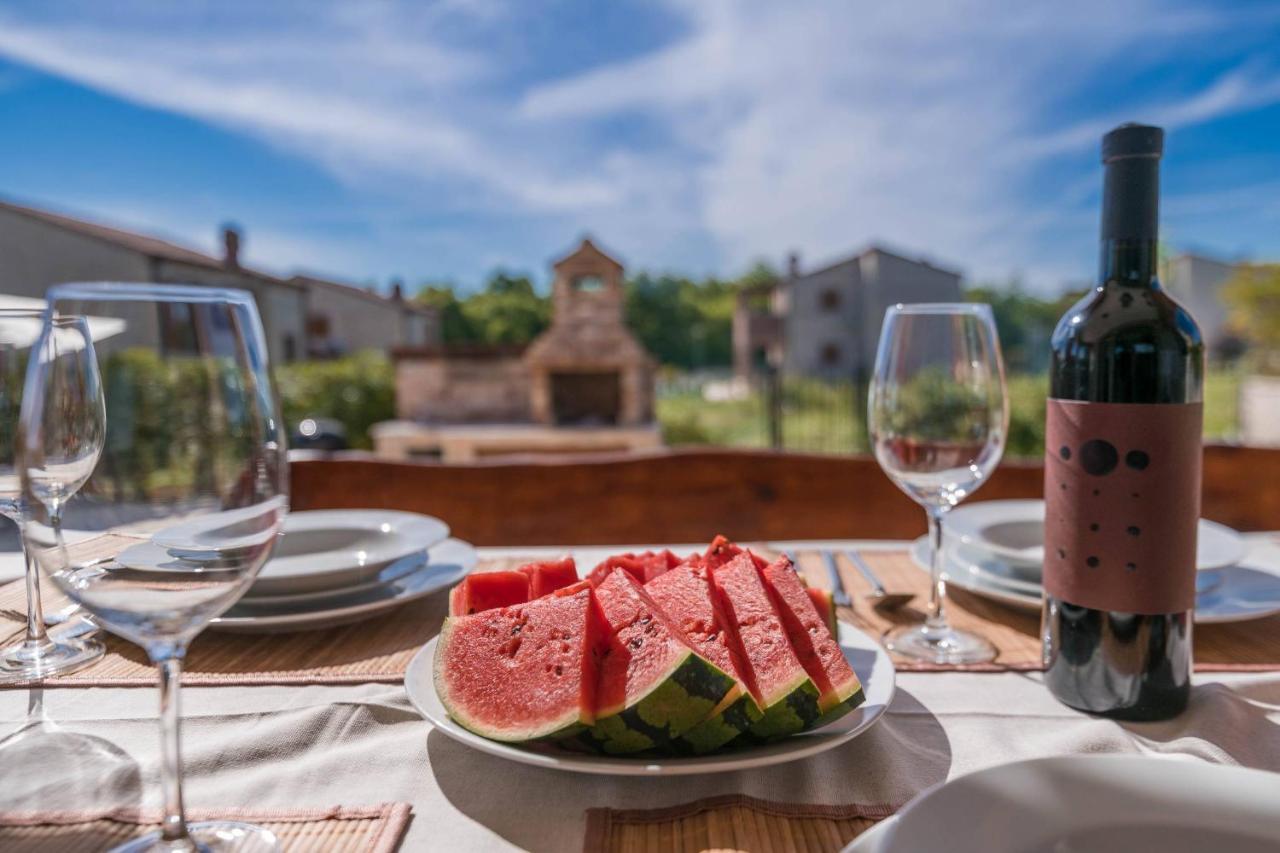 Villa Paradis 6 Jursici Экстерьер фото